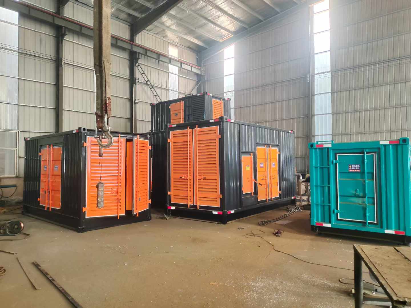 察哈尔右翼后发动机故障灯亮了是什么原因？