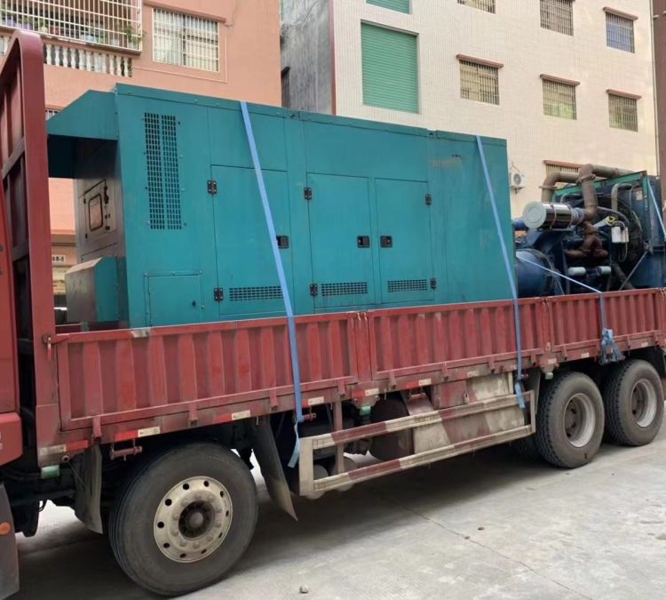 察哈尔右翼后如何在不同负载率下确保 400KW 柴油发电机组的正常运行？